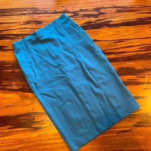 Anne Taylor ponte pencil skirt size small petite. New with tags